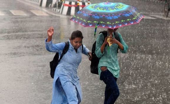 ऐन गणेशोत्सवात पावसाचा जोर वाढणार! आयएमडीकडून अलर्ट जारी