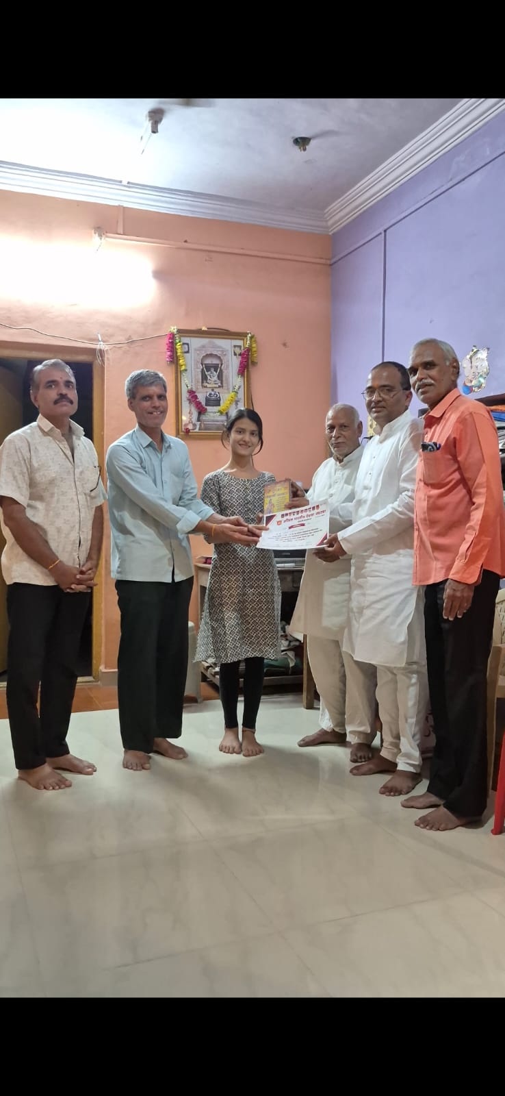 पैठण येथे अखिल भारतीय पेशवा संघटनेतर्फे दहावीच्या गुणवंतांचा सत्कार