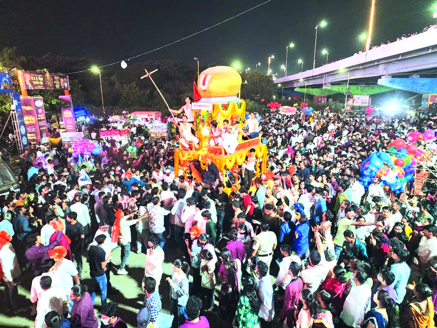 गोविंदा... व्यंकटरमणा गोविंदाच्या जयघोषाने कर्णपुरा दुमदुमले...