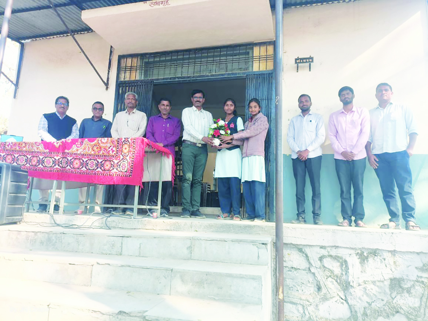 सहकार महर्षी माणिकराव पालोदकर महाविद्यालयात भाषण स्पर्धा उत्साहात