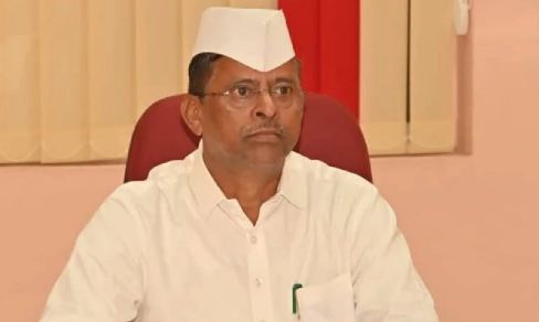 झालेला प्रकार चुकीचा, माझा सहभाग सिद्ध झाला तर राजीनामा देईन, ५० हजारांची लाच घेताना क्लर्कला अटक होताच मंत्री नरहरी झिरवाळ यांची पहिली प्रतिक्रिया