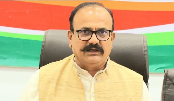 जालन्यामध्ये भाजपला मदत करणाऱ्या काँग्रेसच्या सात नगरसेवकांचे निलंबन , हर्षवर्धन सपकाळांनी उगारला कारवाईचा बडगा