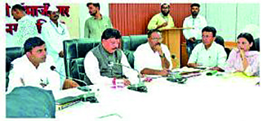 सात कोटींच्या विकासकामांवर शिक्कामोर्तब मनपा स्थायी समितीत २० पैकी १७ प्रस्तावांना मिळाली मंजुरी