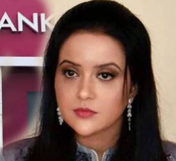 मी अ‍ॅक्सिसमध्ये असताना माझ्यासमोर धर्मांतरणाची प्रकरणे झाली, अमृता फडणवीसांची धक्कादायक माहिती