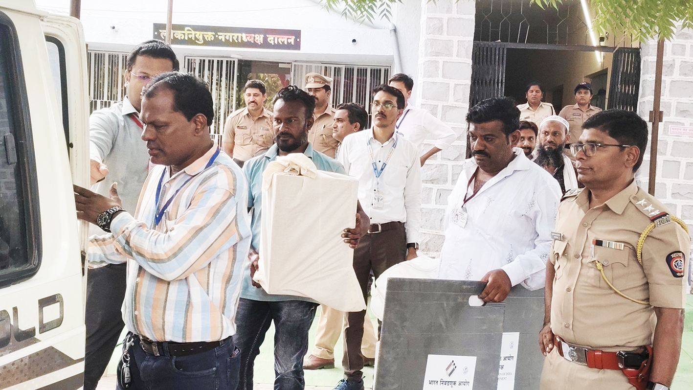 गंगापूर शहरासह तालुक्यात विधान परिषदेसाठी १०० टक्के मतदान